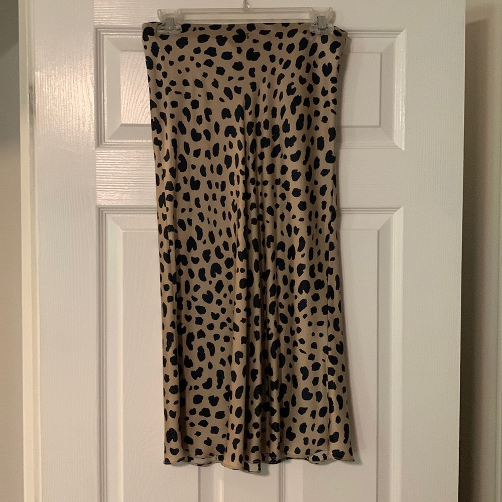 Réalisation Par 100% Silk Leopard Midi Skirt